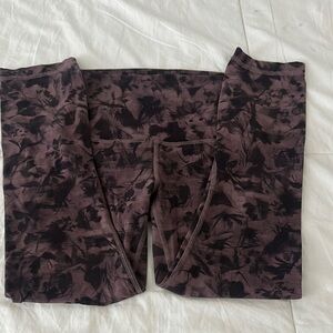 lululemon athletica Dark Floral Leggings - Black and Brown